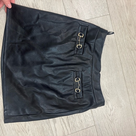 7 FOR ALL MANKIND skirt S - Picture 3 of 8